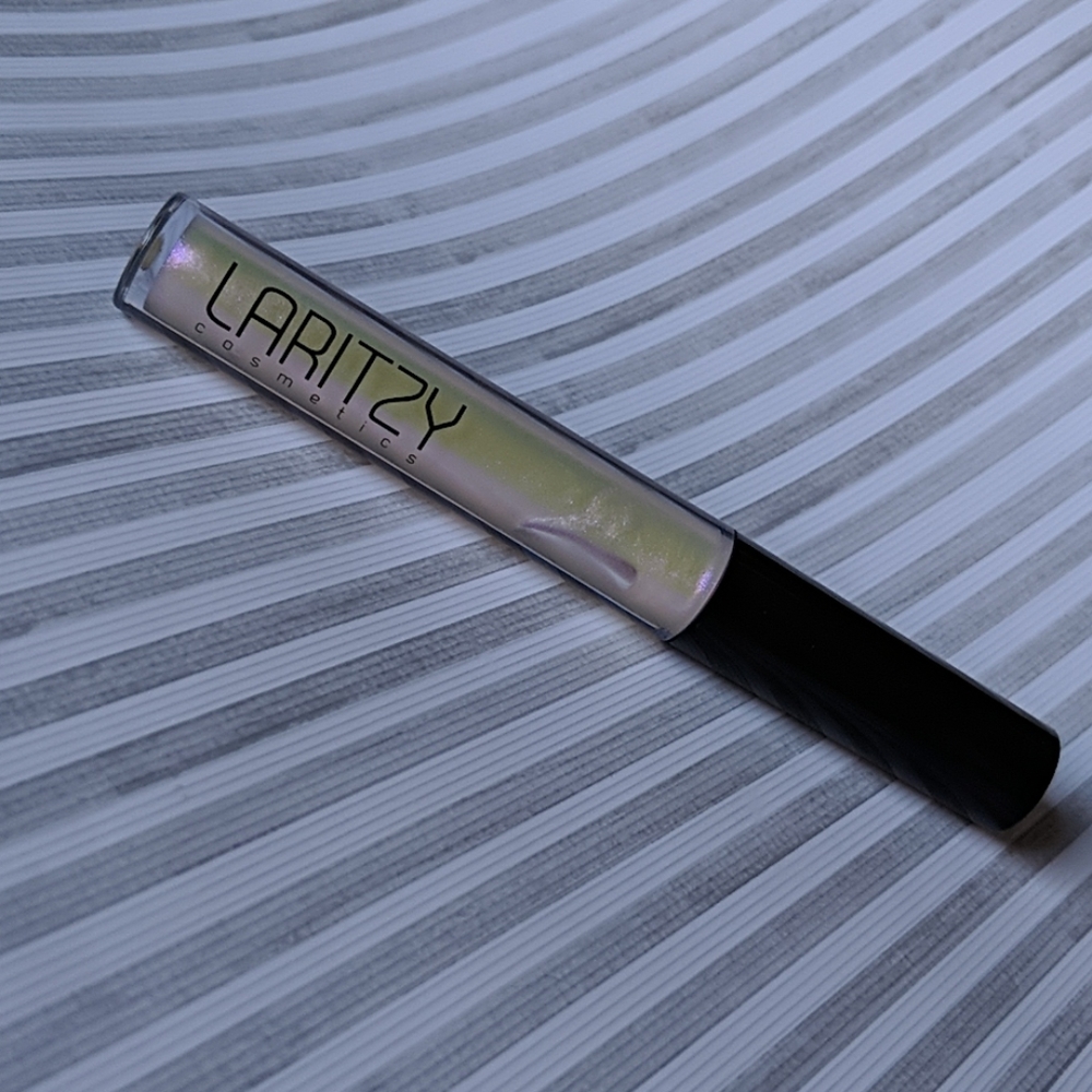 Laritzy Cosmetics Limited Edition Gloss in Aura